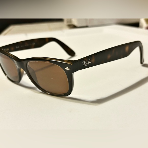 Ray-Ban RB2132 New Wayfarer Light Havana 52mm Frames Only - Picture 13 of 14